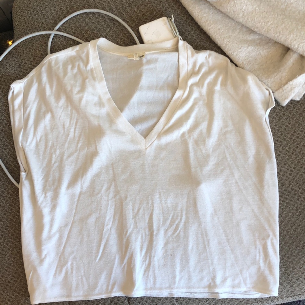 Boxy V Neck Artzia Tee Shirt